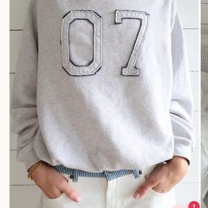 Studio Seven Designs Georgia Grey sweatshirt